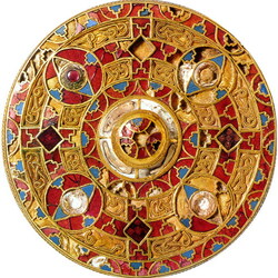 Jigsaw puzzle: Brooch from Kent