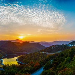 Jigsaw puzzle: Sunset in the mountains