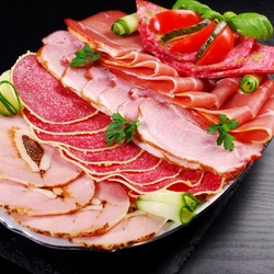 Jigsaw puzzle: Cold cuts