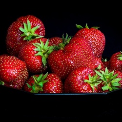 Jigsaw puzzle: Juicy strawberries