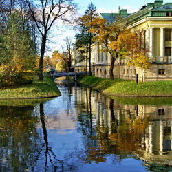 Jigsaw puzzle: Autumn in St. Petersburg