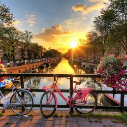 Jigsaw puzzles on topic «Amsterdam»