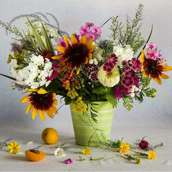 Jigsaw puzzle: Bright bouquet