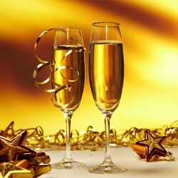 Jigsaw puzzle: New Year's champagne