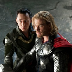 Jigsaw puzzle: Thor and Loki