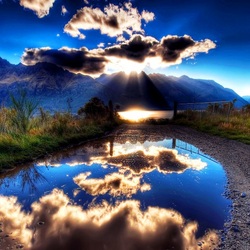 Jigsaw puzzle: Puddle in the clouds