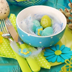 Jigsaw puzzle: Easter table setting