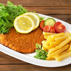 Jigsaw puzzle: Schnitzel with French fries