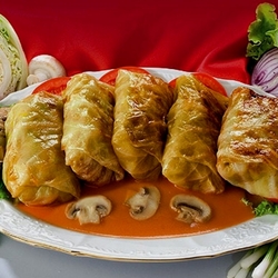 Jigsaw puzzle: Cabbage rolls in tomato sauce