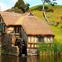 Jigsaw puzzle: Windmill in the hobbit village
