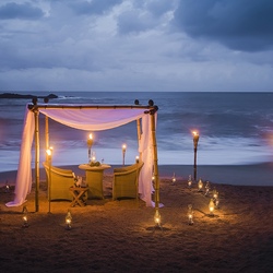 Jigsaw puzzle: Romantic evening by the sea