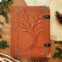 Jigsaw puzzle: Great Book of the Tree