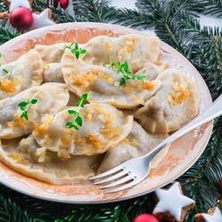 Jigsaw puzzle: Dumplings for the old New Year