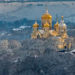 Jigsaw puzzle:  Golden domes