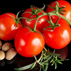 Jigsaw puzzle: Appetizing tomatoes