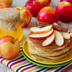 Jigsaw puzzle: Pancakes with apples