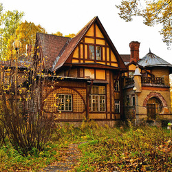 Jigsaw puzzle: Autumn house