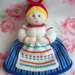 Jigsaw puzzle: Knitted doll