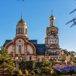 Jigsaw puzzle: Temple in Sochi