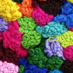 Jigsaw puzzle: Yarn