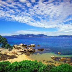 Jigsaw puzzle: Beach for two. Corsica