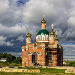 Jigsaw puzzle: Revival of the old monastery