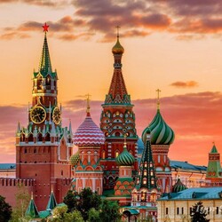 Jigsaw puzzle: the Moscow Kremlin