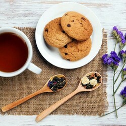 Jigsaw puzzle: Tea with cookies