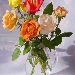 Jigsaw puzzle:  Modest roses