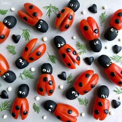Jigsaw puzzle: ladybugs