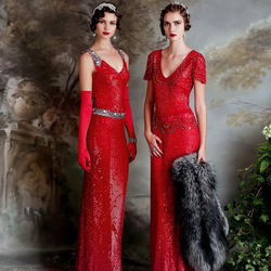 Jigsaw puzzle: Evening dresses in vintage style