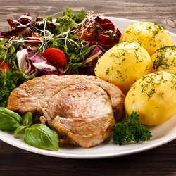 Jigsaw puzzle: Potatoes with meat