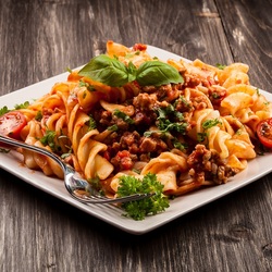 Jigsaw puzzle: Pasta with gravy