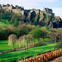 Jigsaw puzzle: Edinburgh Castle