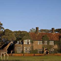 Jigsaw puzzle: Giraffe Manor in Kenya