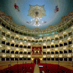 Jigsaw puzzle: Teatro La Fenice (Gran Teatro La Fenice) in Venice