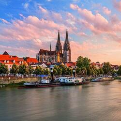 Jigsaw puzzle: Regensburg Old Town