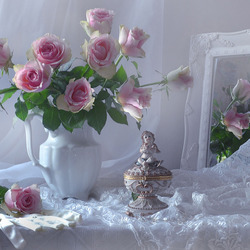 Jigsaw puzzle: Roses on white