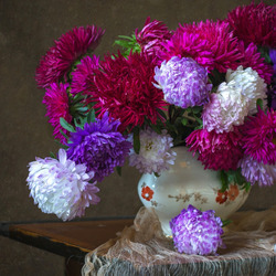 Jigsaw puzzle: Huge bouquet of asters