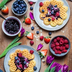 Jigsaw puzzle: Waffles with berries