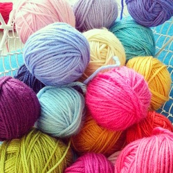 Jigsaw puzzle: Yarn