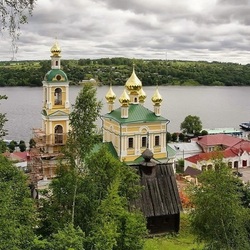 Jigsaw puzzle: Ples - a town on the Volga