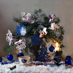 Jigsaw puzzle:  New Year's decoration