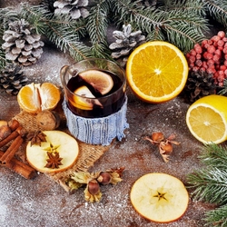 Jigsaw puzzle: New Year's mulled wine