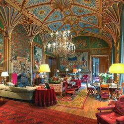 Jigsaw puzzle: Living room at Castle Eastnor