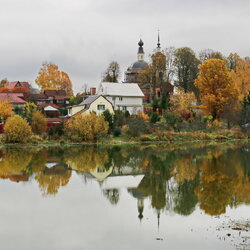 Jigsaw puzzle: Autumn in the village of Assaurovo