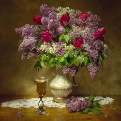 Jigsaw puzzle: Bouquet of lilac and tulips