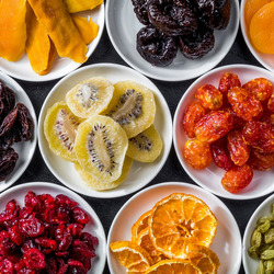 Jigsaw puzzle: Dried fruits and candied fruits
