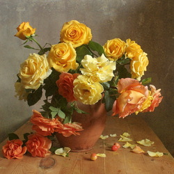 Jigsaw puzzle: Vase with roses
