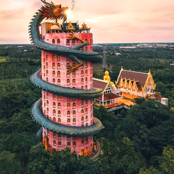 Jigsaw puzzle: Temple of the Giant Dragon